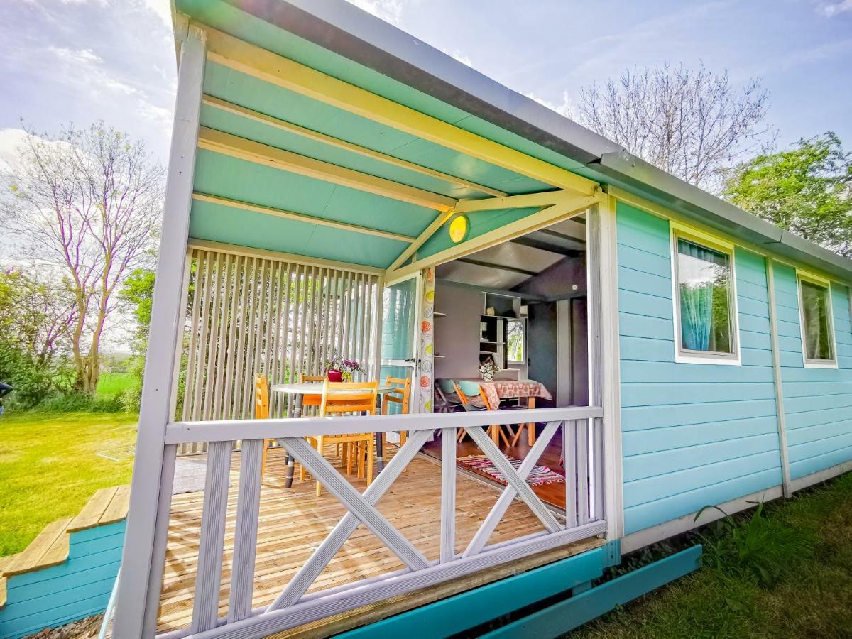 Hotel Au Bonheur Nomade Livry  Esterno foto